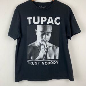 2Pac size Large Black Short Sleeve Tupac Trust Nobody T-shirt